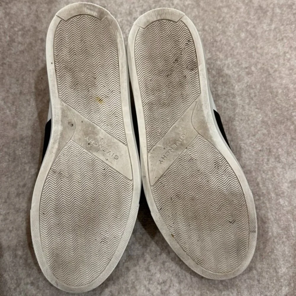 GIVENCHY City Sport Leather Trainers - Picture 6 of 7